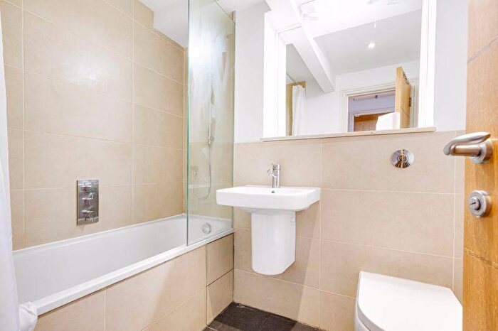 1 Bedroom Flat To Rent In City Road, EC1V