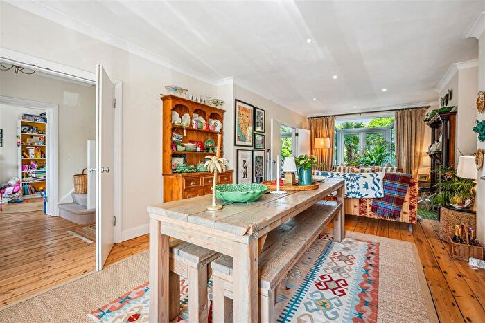 5 Bedroom Semi-Detached House To Rent In Park Road, London, W4