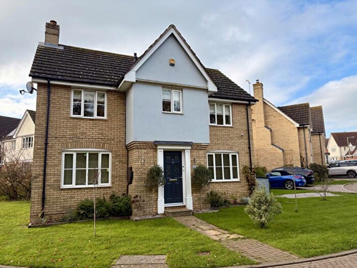 4 Bedroom Detached House For Sale In Tortoiseshell Close, Pinewood, IP8