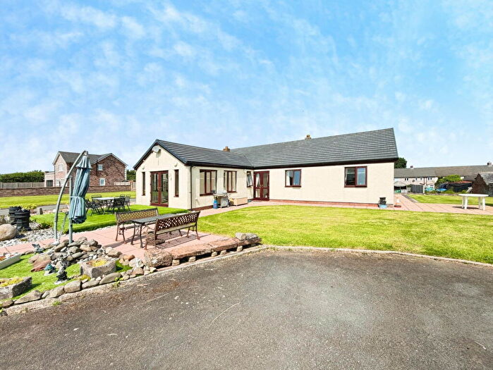 4 Bedroom Detached Bungalow For Sale In Cargo, Carlisle, CA6