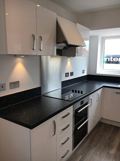 3 Bedroom Semi-Detached House To Rent In Newstead Way, Daventry, NN11