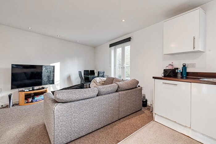 2 Bedroom Apartment For Sale In Waterside Gardens, Bolton, Lancashire, BL1