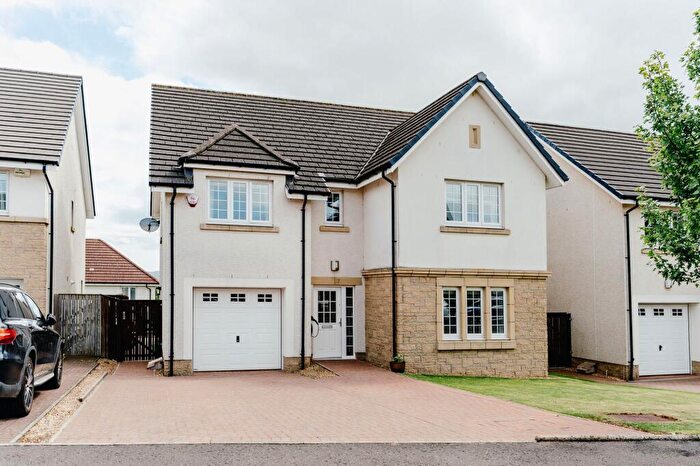 5 Bedroom Detached House For Sale In Catelbock Close, Kirkliston, EH29