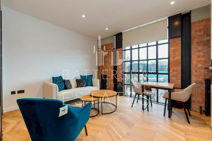 Studio To Rent In L-, Battersea Power Station, Circus Road East, SW11