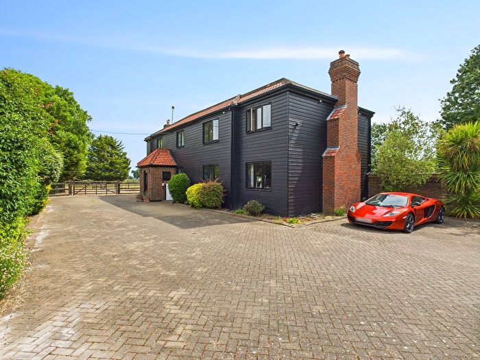 5 Bedroom Detached House For Sale In Gosfield Road, Braintree, CM7