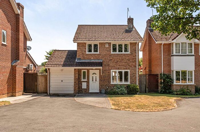 3 Bedroom Detached House For Sale In Foyle Road, Valley Park, Chandler's Ford, SO53