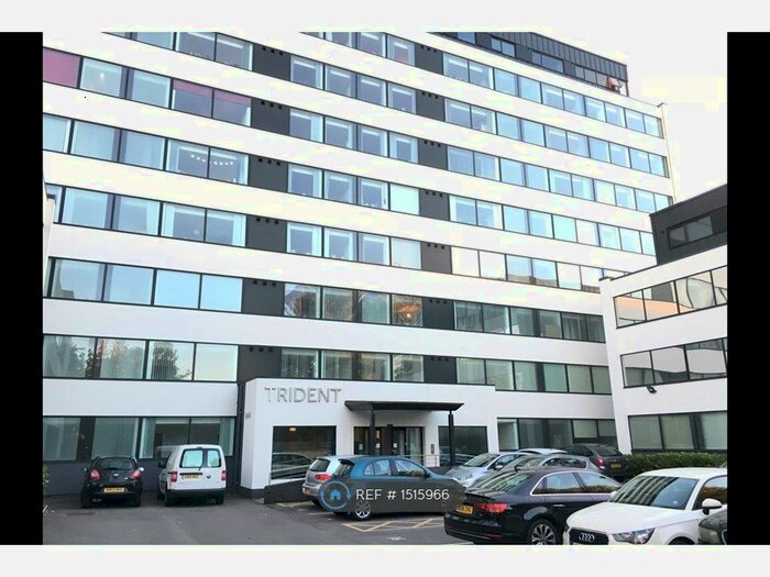 2 Bedroom Flat To Rent In Ashton Lane, Sale, M33