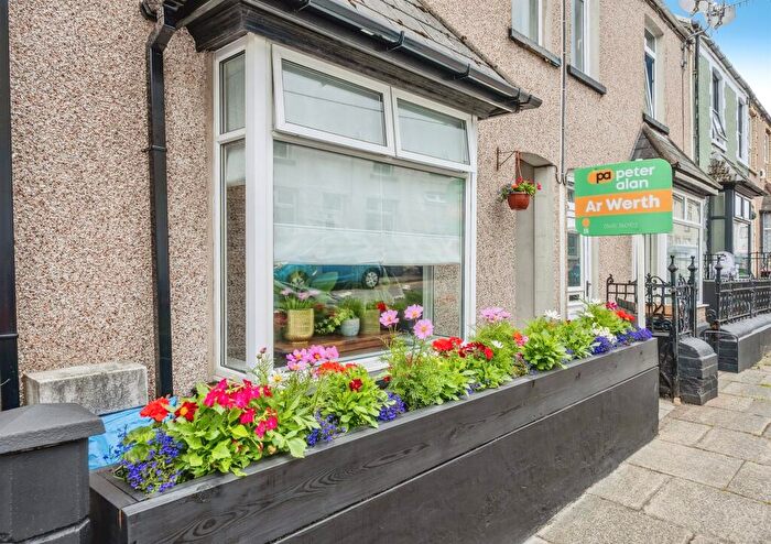 3 Bedroom Terraced House For Sale In Alexandra Street, Ebbw Vale, NP23