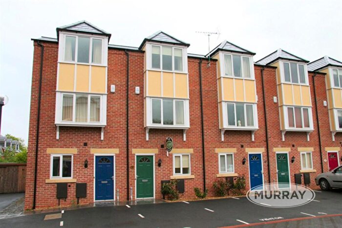 3 Bedroom Town House To Rent In Dawson Court, Oakham, Rutland, LE15