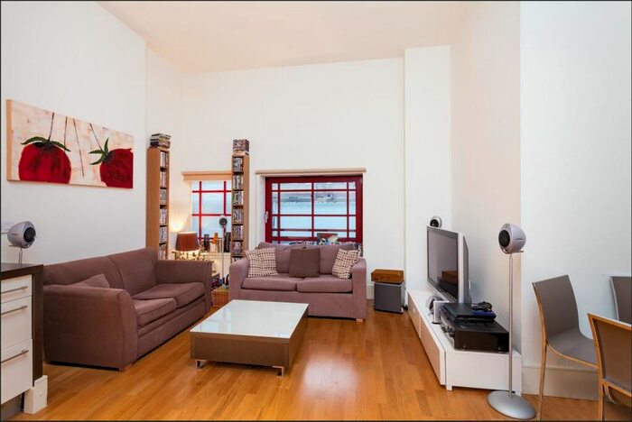 2 Bedroom Flat To Rent In Highbury Staduim Sqaure, N5