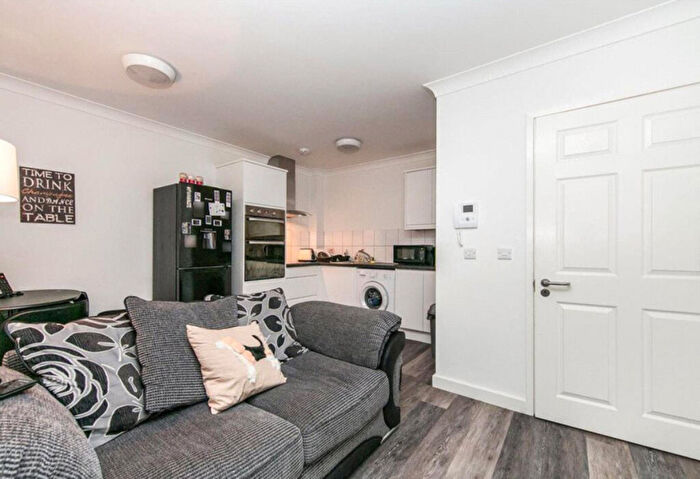 1 Bedroom Apartment To Rent In Eld Lane, Colchester, CO1