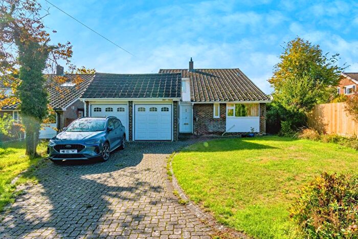 4 Bedroom Detached House For Sale In West Hill Road North, South Wonston, Winchester, SO21