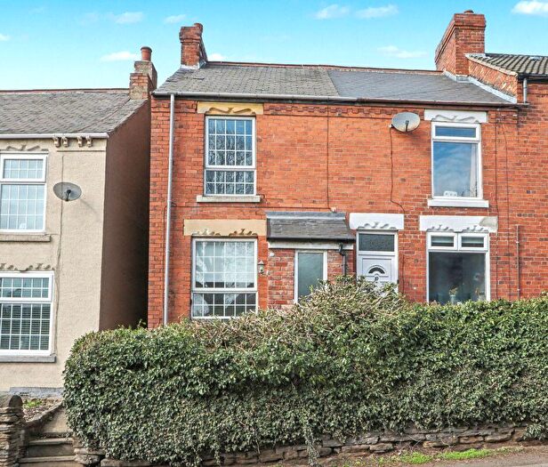 2 Bedroom End Of Terrace House For Sale In Handley Road, New Whittington, Chesterfield, S43