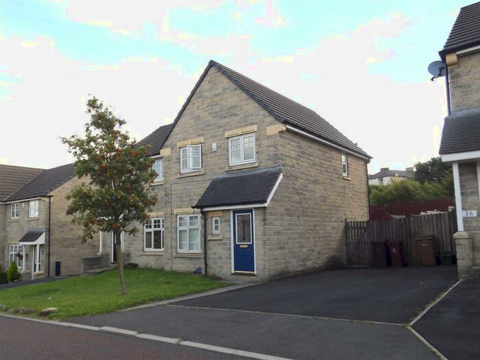 3 Bedroom House To Rent In Oporto Close, Burnley, BB11
