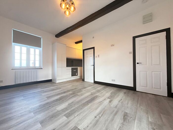 Studio To Rent In High Street, Birmingham, B46