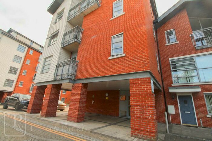 1 Bedroom Penthouse To Rent In Rotary Way, Colchester, Essex, CO3