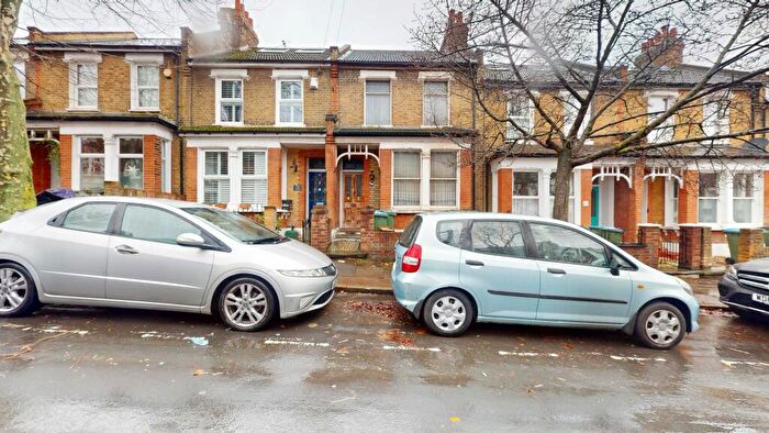 3 Bedroom Terraced House For Sale In Inverine Road, Charlton, London, SE7