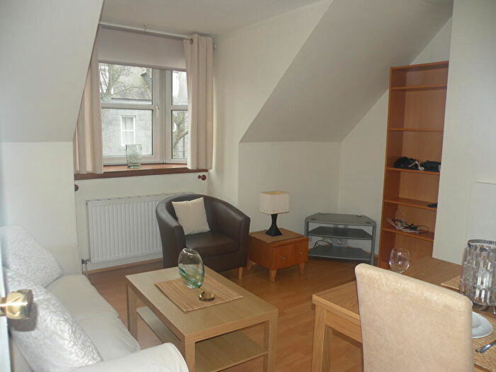 2 Bedroom Flat To Rent In Watson Street, Aberdeen, AB25