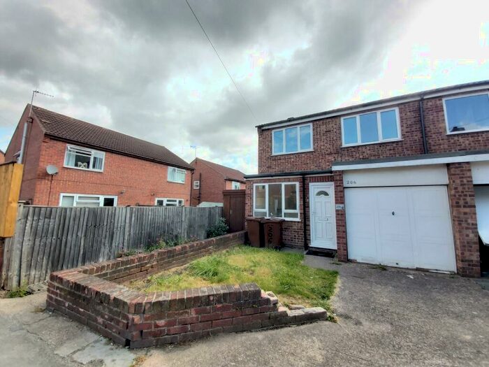 3 Bedroom Semi-Detached House To Rent In Cotmanhay Road, Ilkeston, DE7