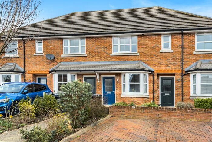 2 Bedroom Terraced House To Rent In Chesham, Buckinghamshire, HP5