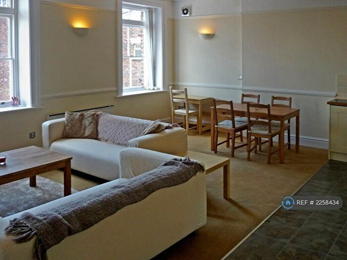 1 Bedroom Flat To Rent In Catherine House, Liverpool, L8