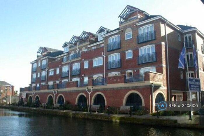 2 Bedroom Flat To Rent In Britannia Road, Sale, M33