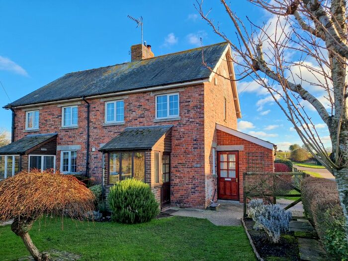 3 Bedroom Cottage To Rent In Abbotstone Road, Fobdown, Alresford, Hampshire, SO24