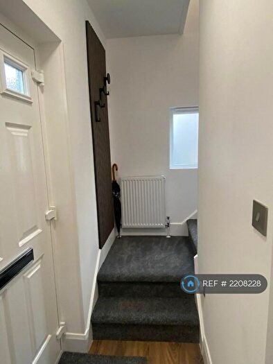 1 Bedroom End Of Terrace House To Rent In London, Greater London, United Kingdom, SE18