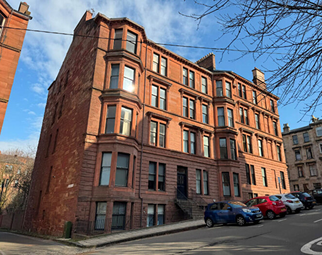 3 Bedroom Apartment To Rent In Cresswell Street, Hillhead, G12