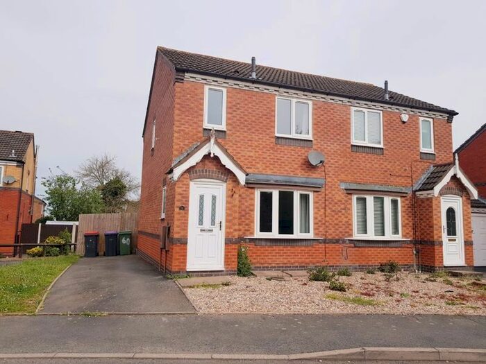 3 Bedroom Semi-Detached House To Rent In Marlborough Way, Newdale, Telford, TF3