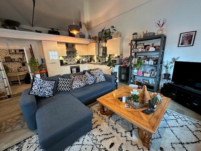 2 Bedroom Flat To Rent In Londinium Road, Colchester, CO2