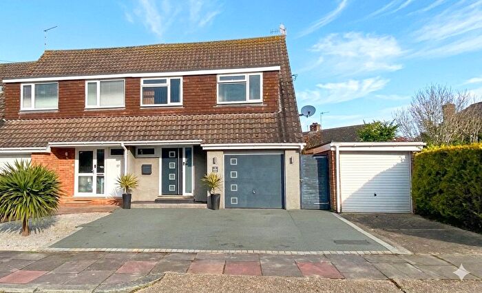 3 Bedroom Semi-Detached House For Sale In Humber Close, Durrington, West Sussex, BN13