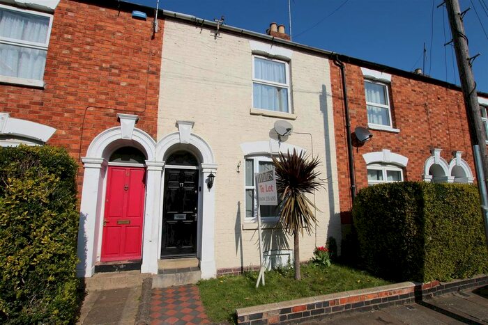 2 Bedroom Terraced House To Rent In Argyle Street, Northampton, NN5