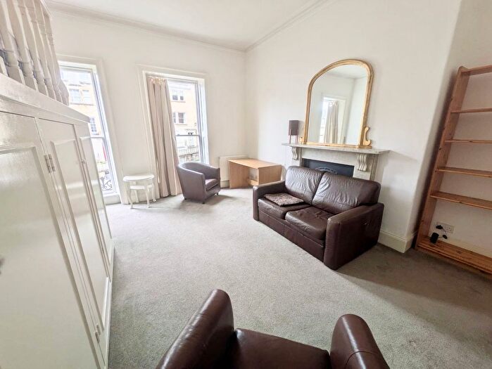 1 Bedroom Flat To Rent In Belvedere Villas, Bath, BA1