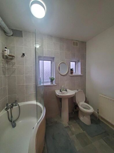 3 Bedroom House To Rent In Brancaster Road, Newbury Park, IG2