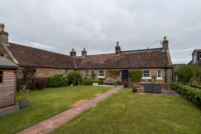 3 Bedroom Semi-Detached House For Sale In Duncrahill Cottages, Near Pencaitland, EH34