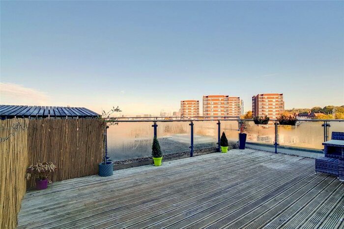 1 Bedroom Apartment To Rent In Baquba Building Conington Road, SE13