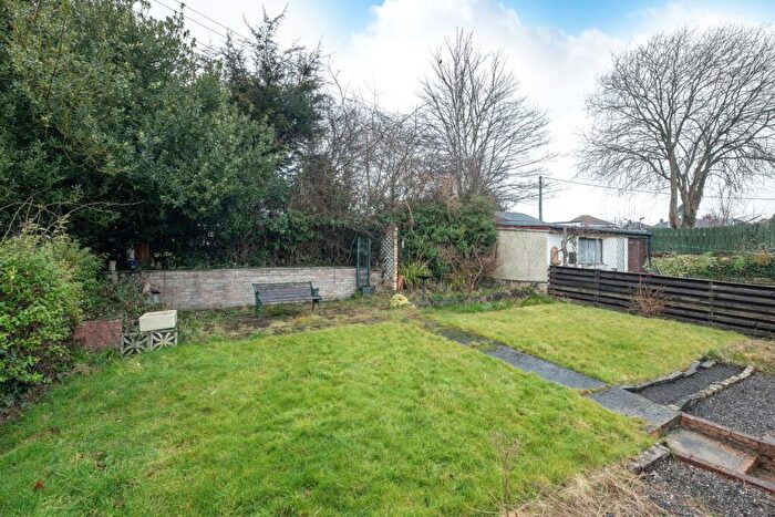 2 Bedroom Bungalow For Sale In Lockhaugh Road, Rowlands Gill, Tyne And Wear, NE39