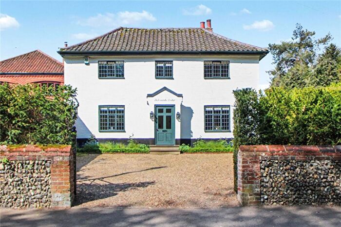 3 Bedroom Detached House For Sale In The Street, Saxlingham Nethergate, Norwich, Norfolk, NR15