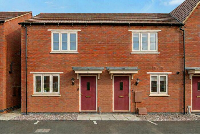 2 Bedroom Semi Detached House For Sale In Russett Avenue, Nuneaton, CV11