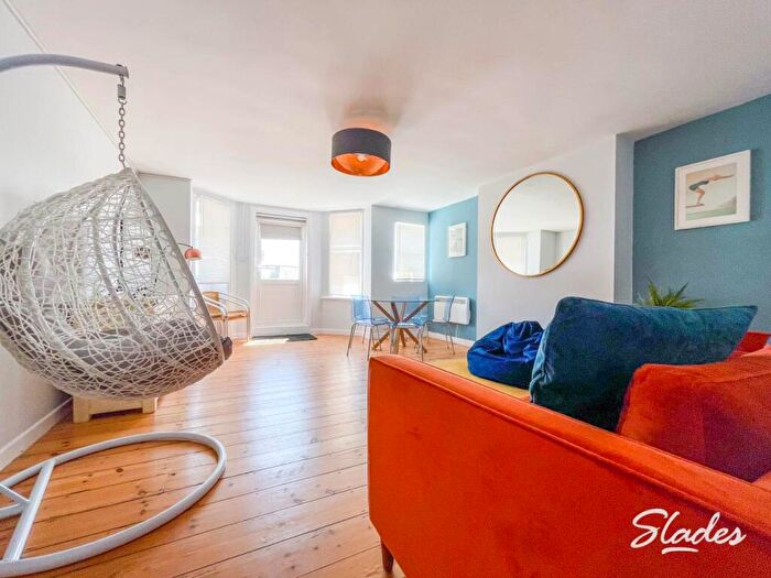 2 Bedroom Apartment To Rent In Boscombe Spa Road, Boscombe Spa, Bournemouth, BH5