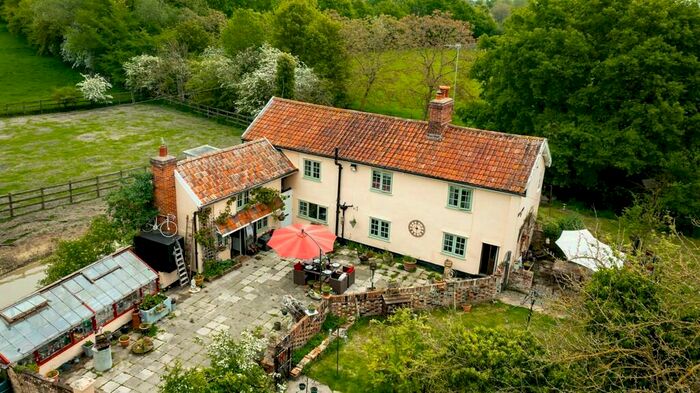 4 Bedroom Equestrian Facility For Sale In Daisy Green Lane, Wickham Skeith, Eye, IP23