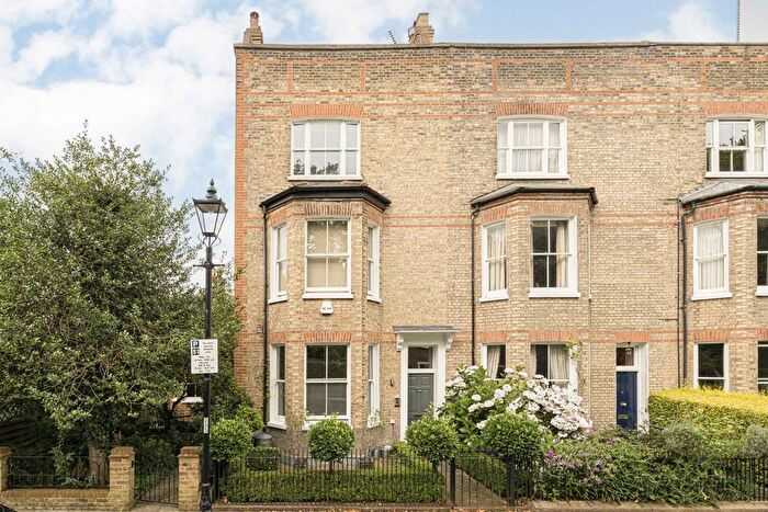 5 Bedroom Property To Rent In Montpelier Row, Twickenham, TW1