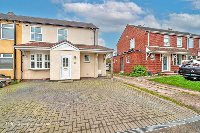 3 Bedroom Property For Sale In St. James Road, Cannock, WS11