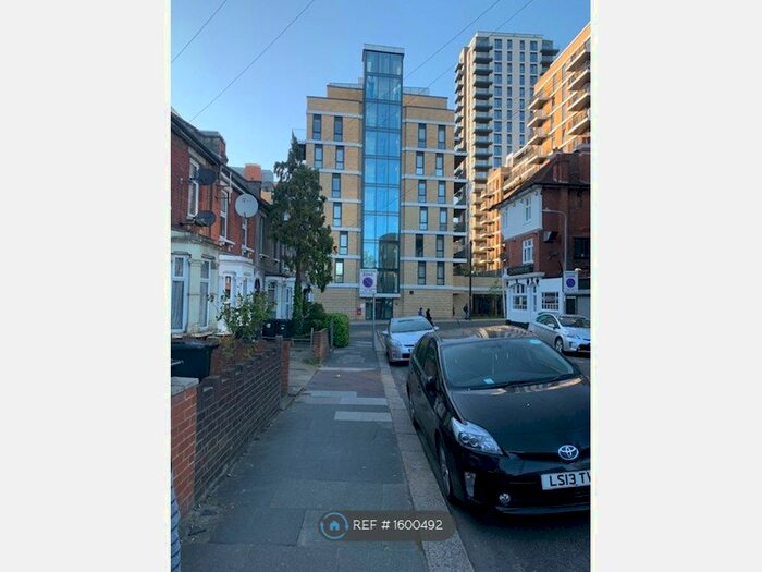 3 Bedroom Terraced House To Rent In Riverdene Road, Ilford, IG1