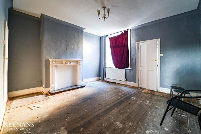 3 Bedroom Terraced House For Sale In Felix Street, Burnley, BB11