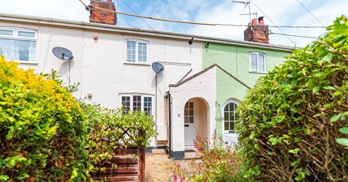 2 Bedroom Terraced House For Sale In Grove Road, Beccles, Suffolk, NR34