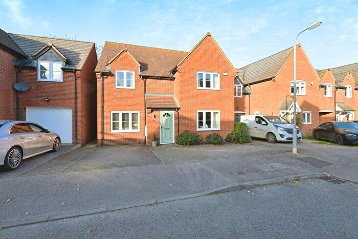 4 Bedroom Detached House For Sale In Watts Close, Cogenhoe, Northampton, NN7