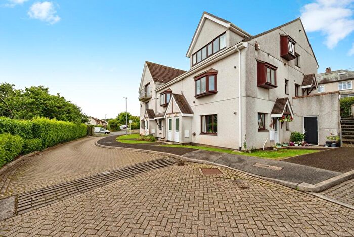 1 Bedroom Flat For Sale In Fernleigh Gardens, Wadebridge, Cornwall, PL27