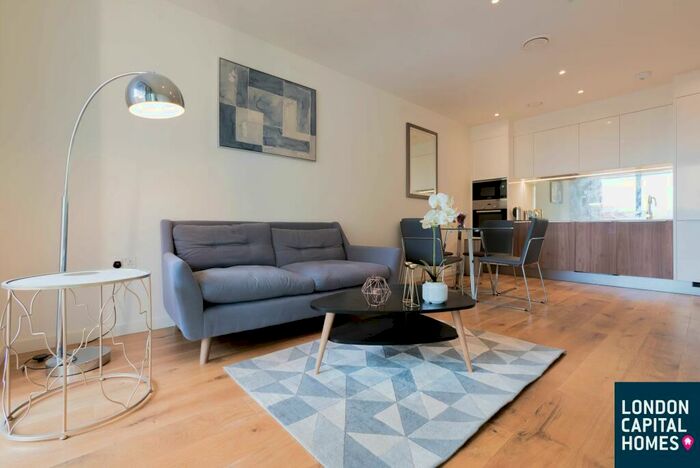 1 Bedroom Apartment To Rent In Camberwell Passage London, SE5